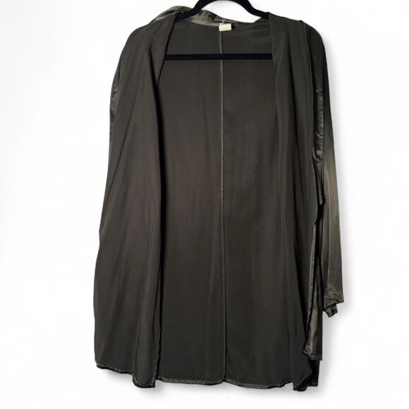 VTG 100% Rayon Olive Gunmetal Satin Button Oversized Blouse sz L / XL - Picture 2 of 9